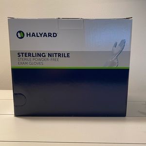 HAYLARD Sterling Nitrile Sterile Powder-Free Exam Gloves
